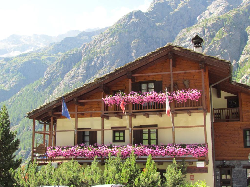 Gressoney-la-Trinité Il Piccolo Residence מראה חיצוני תמונה